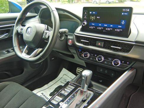 Used 2025 Acura ADX A-Spec AWD/4WD image 8