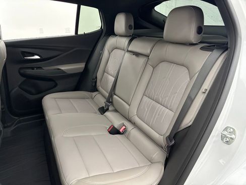 New 2026 Buick Envista Avenir image 40