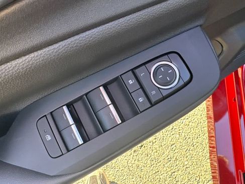 New 2026 Toyota Prius Plug-In Hybrid image 24