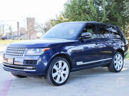 Used 2015 Land Rover Range Rover HSE image 3