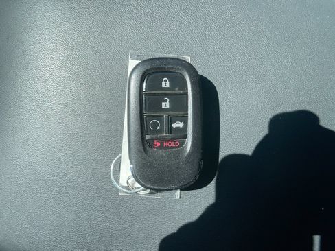 Used 2023 Honda Accord Sport image 28