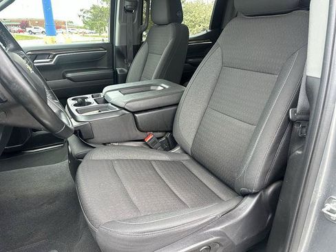 Certified 2025 Chevrolet Silverado 1500 LT AWD/4WD image 35