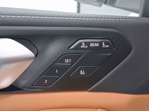 New 2026 BMW X7 xDrive40i image 19