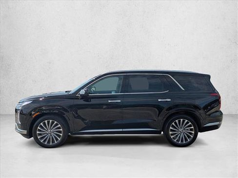 Used 2025 Hyundai Palisade Calligraphy FWD image 8
