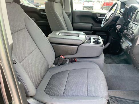 Certified 2021 Chevrolet Silverado 1500 Custom Trail Boss w/ LPO, Dark Essentials Package AWD/4WD image 25