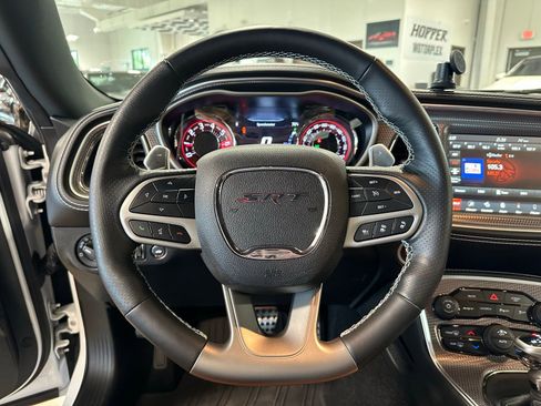 Used 2022 Dodge Challenger SRT Hellcat RWD image 23