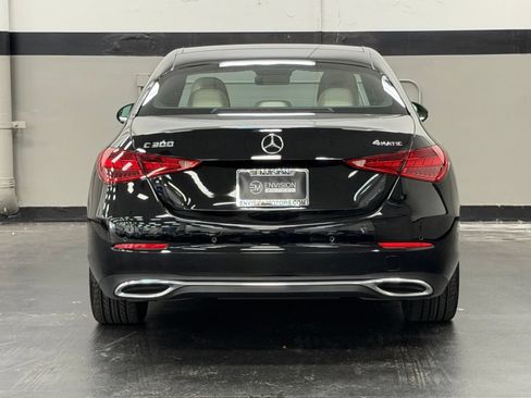 Used 2023 Mercedes-Benz C 300 4MATIC Sedan image 9