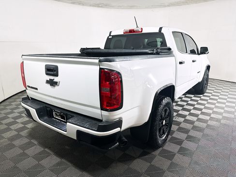 Used 2018 Chevrolet Colorado W/T w/ WT Convenience Package RWD image 3