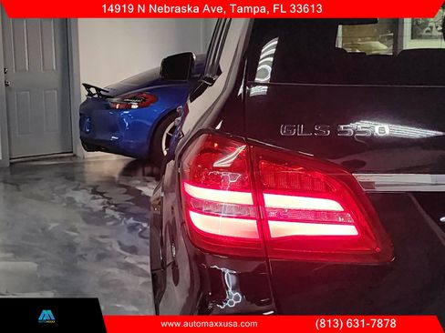 Used 2018 Mercedes-Benz GLS 550 4MATIC w/ Night Package image 11