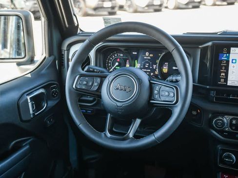 Used 2025 Jeep Wrangler Unlimited Sport S 4xe AWD/4WD image 12