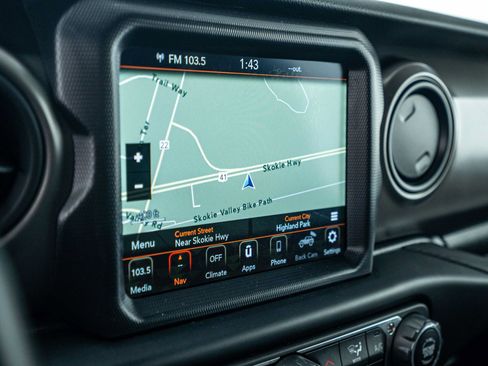 Used 2022 Jeep Wrangler Unlimited Sport AWD/4WD image 12
