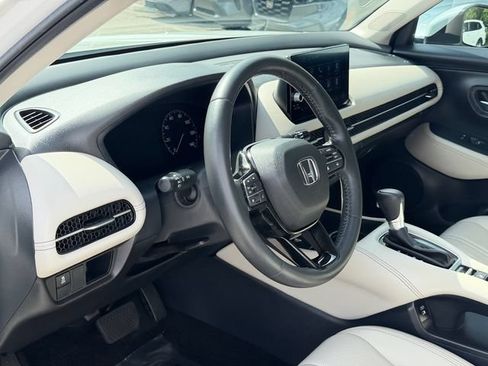 Used 2024 Honda HR-V EX-L image 13