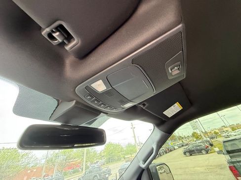 Used 2019 Ford F150 XLT w/ Equipment Group 302A Luxury AWD/4WD image 26