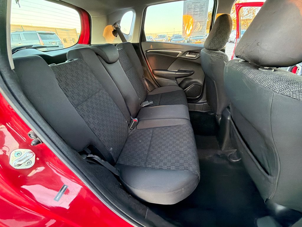 Used 2016 Honda Fit LX image 30