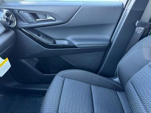 New 2026 Chevrolet Equinox LT w/ Safety and Technology Package AWD/4WD image 23