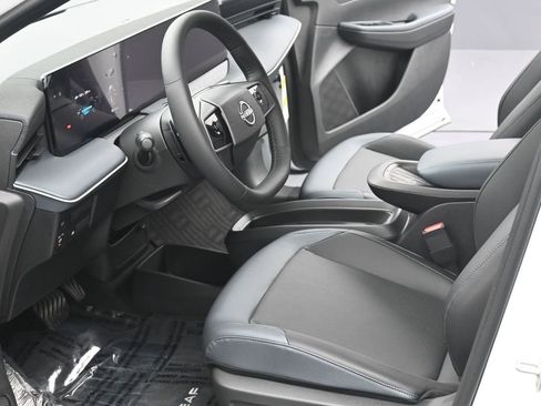 New 2026 Nissan Leaf SV+ w/ Floor Mat Package (SV+) FWD image 12