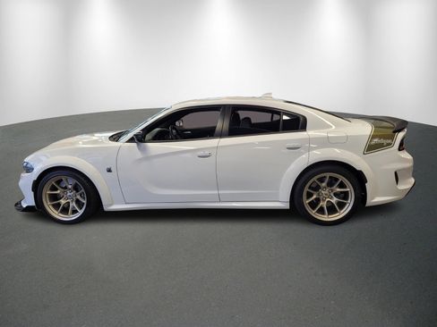 Used 2023 Dodge Charger Scat Pack image 4