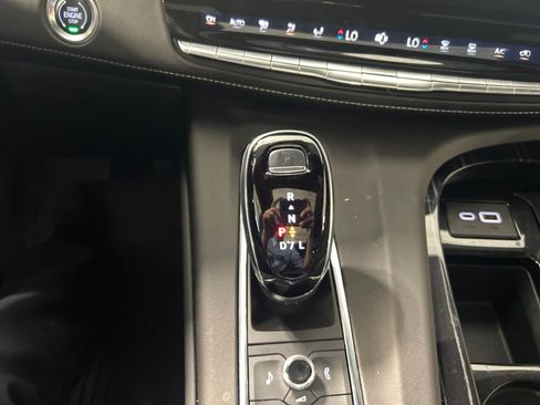Used 2024 Cadillac Escalade Sport w/ LPO, ONYX Package AWD/4WD image 19