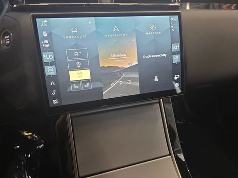 Certified 2025 Land Rover Range Rover Velar S AWD/4WD image 23
