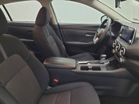 Used 2024 Nissan Sentra SV FWD image 21