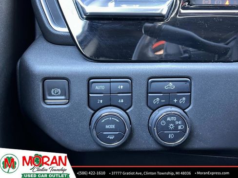 Used 2023 Chevrolet Silverado 1500 LT Trail Boss w/ Convenience Package II image 25