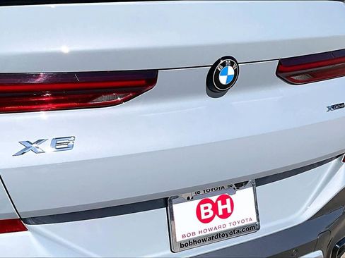 Used 2025 BMW X6 xDrive40i w/ Climate Comfort Package image 29