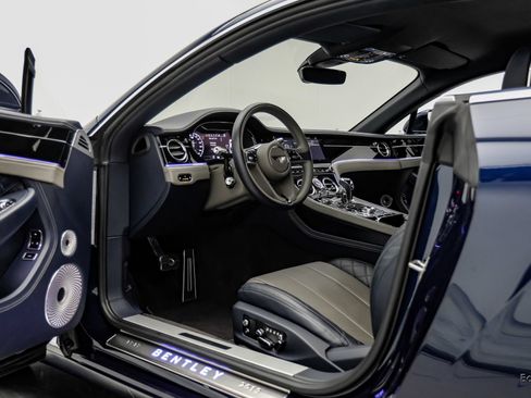 Used 2020 Bentley Continental GT AWD/4WD image 39