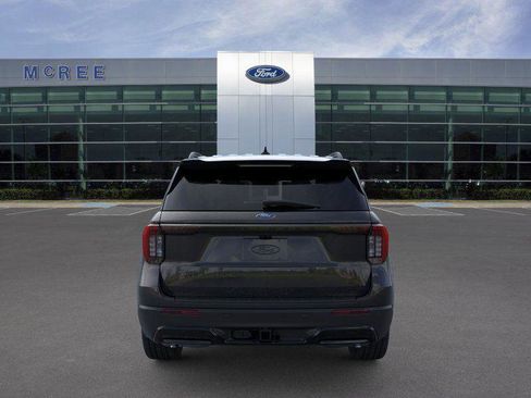 New 2026 Ford Explorer ST-Line w/ Premium Package image 5