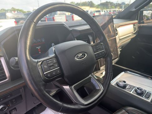 Used 2022 Ford Expedition Timberline AWD/4WD image 32