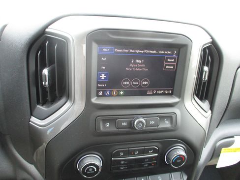 New 2026 Chevrolet Silverado 1500 Custom Trail Boss w/ Dark Appearance Package image 15