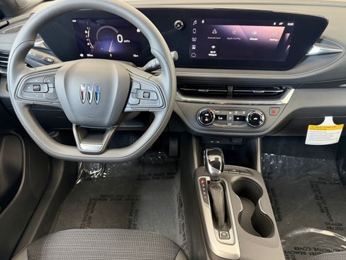New 2026 Buick Envista Preferred w/ Convenience I Package FWD image 19