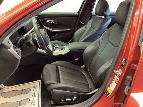 Used 2021 BMW 330i xDrive Sedan w/ Convenience Package AWD/4WD image 8