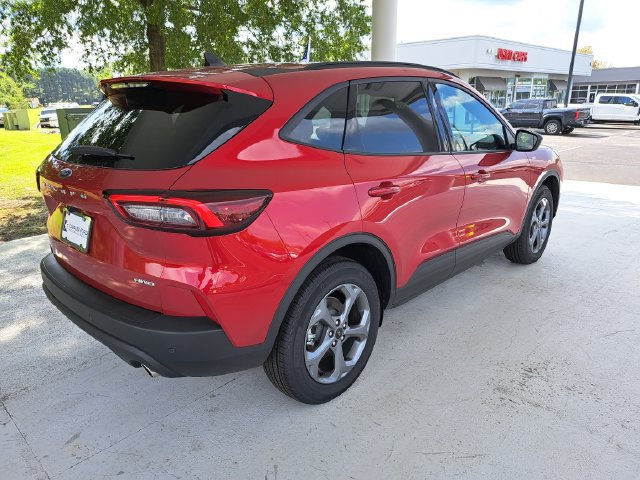 Used 2026 Ford Escape ST-Line w/ Tech Pack #1 AWD/4WD image 7