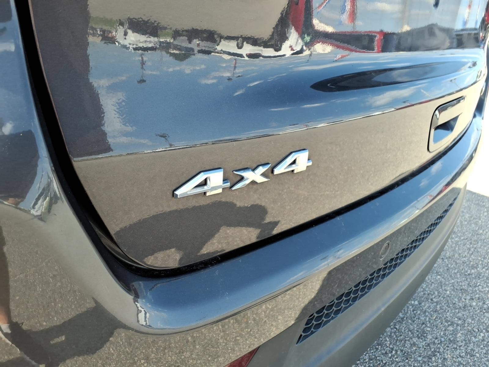 Used 2024 Jeep Compass Limited AWD/4WD image 10