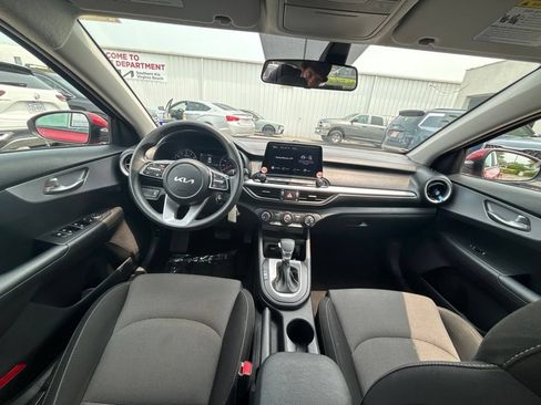 Certified 2024 Kia Forte LXS FWD image 20