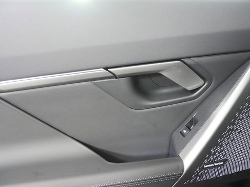 Certified 2025 BMW 540i xDrive 540i xDrive image 13