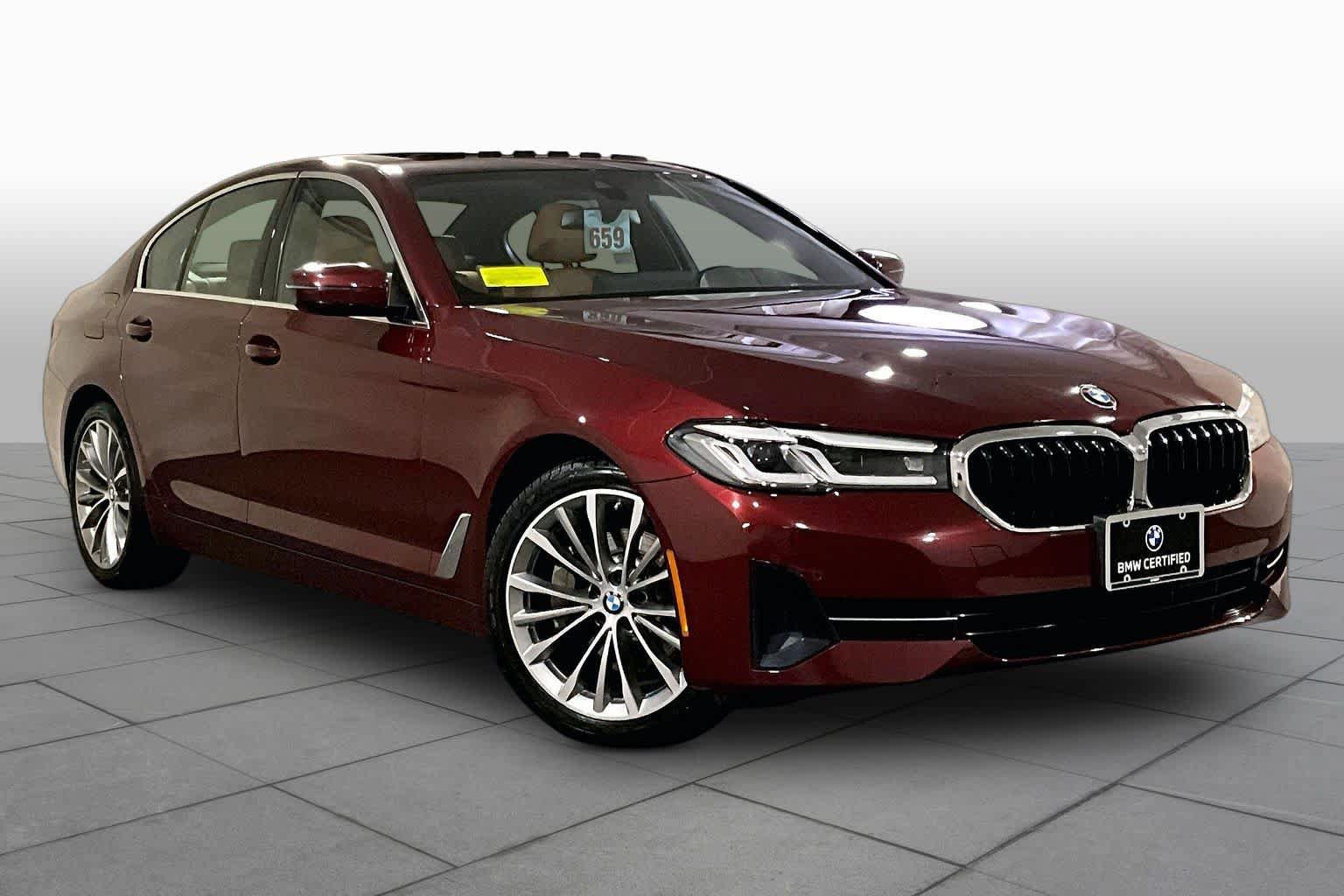 Used 2023 BMW 530i xDrive w/ Premium Package AWD/4WD image 3