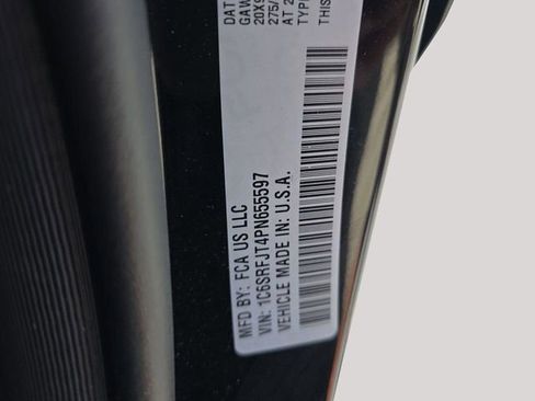 Certified 2023 RAM 1500 Laramie image 42