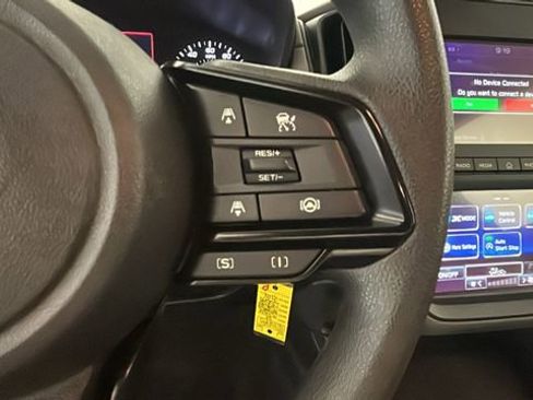 Used 2024 Subaru Crosstrek 2.0i AWD/4WD image 18