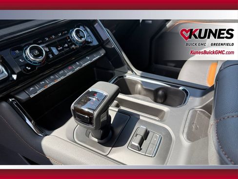 New 2026 GMC Sierra 1500 AT4 w/ AT4 Premium Package AWD/4WD image 28