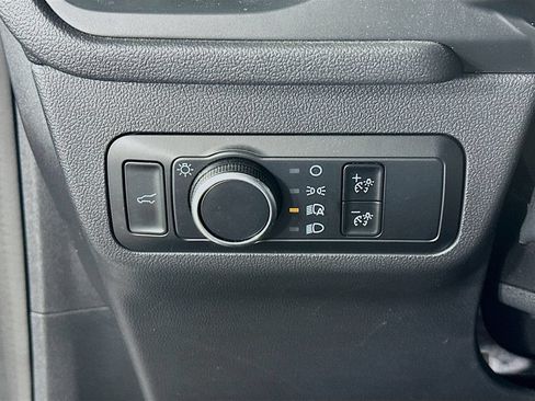 Used 2024 Ford Escape ST-Line w/ Tech Pack #1 AWD/4WD image 15