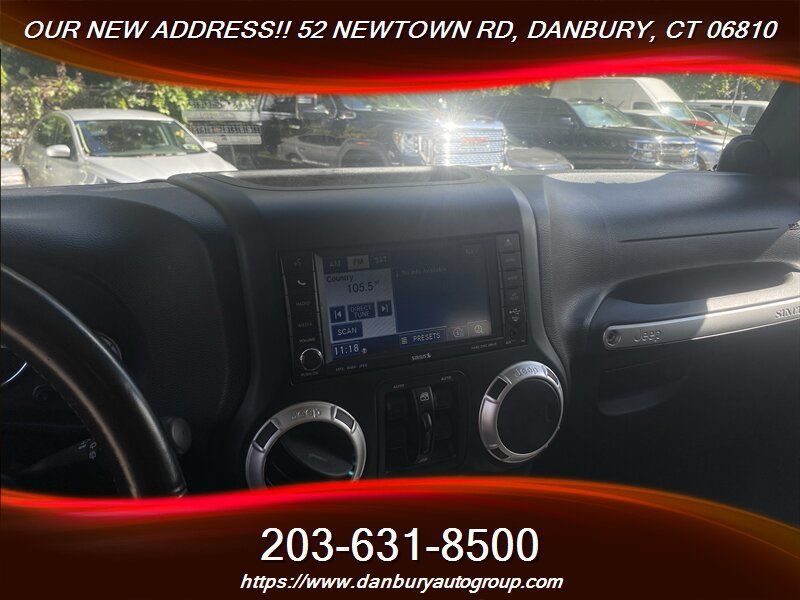 Used 2011 Jeep Wrangler Unlimited Rubicon w/ Trailer Tow Group AWD/4WD image 24