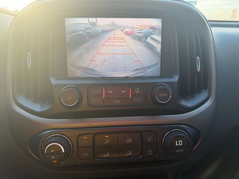 Used 2016 Chevrolet Colorado Z71 image 13