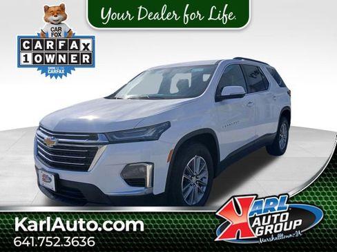 Certified 2023 Chevrolet Traverse LT w/ Rear Camera Mirror Package image 1