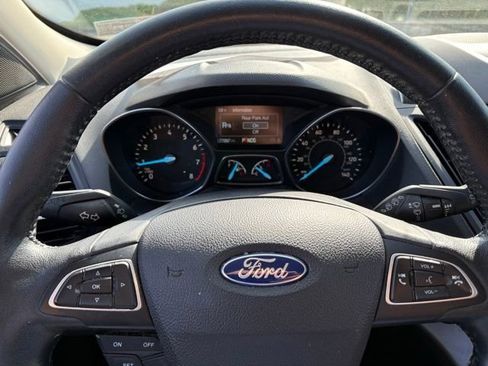 Used 2019 Ford Escape SEL AWD/4WD image 20