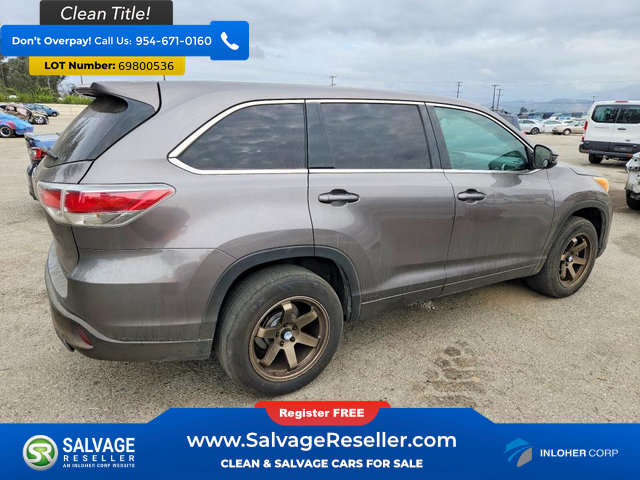 Used 2014 Toyota Highlander LE FWD image 4