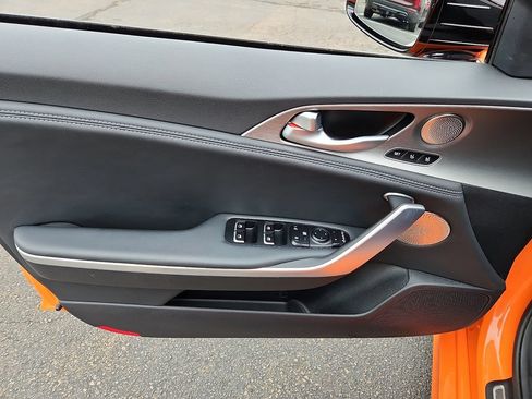 Used 2020 Kia Stinger GT2 AWD/4WD image 13
