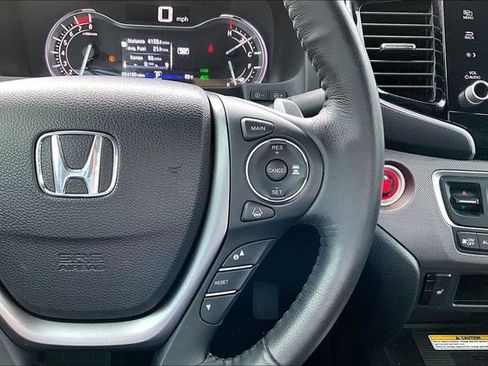 Certified 2023 Honda Ridgeline RTL-E image 13