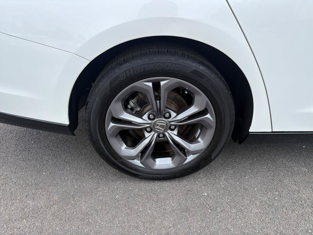 Certified 2025 Honda Accord EX-L image 31