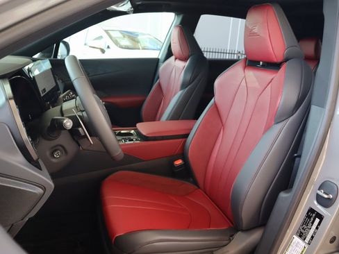 Used 2026 Lexus RX 500h F Sport image 34